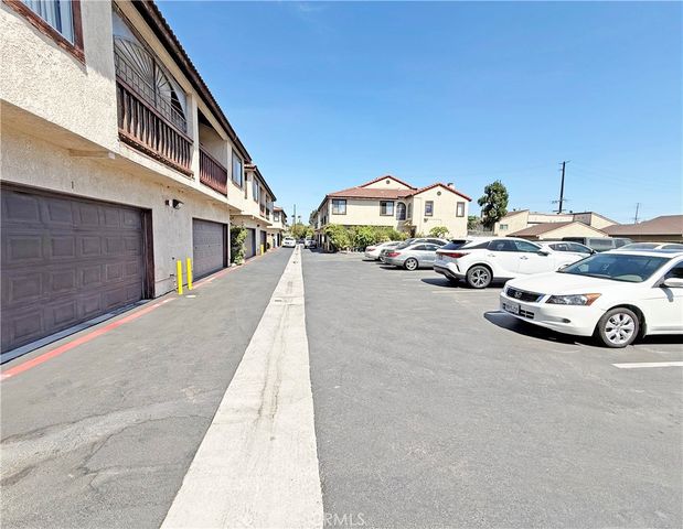 224 N Newhope Street 2, Santa Ana, CA 92703