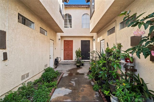 224 N Newhope Street 2, Santa Ana, CA 92703
