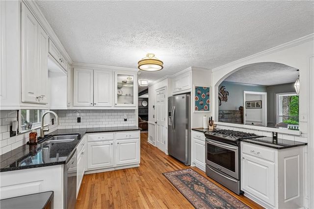 3743 Sawanee Drive, Marietta, GA 30062