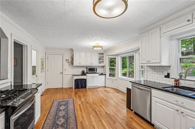 3743 Sawanee Drive, Marietta, GA 30062