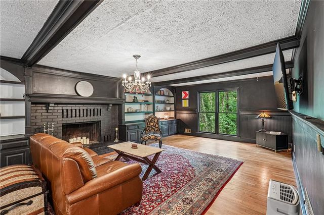 3743 Sawanee Drive, Marietta, GA 30062