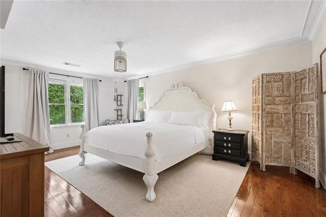 3743 Sawanee Drive, Marietta, GA 30062
