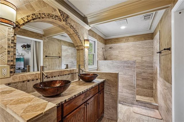 3743 Sawanee Drive, Marietta, GA 30062