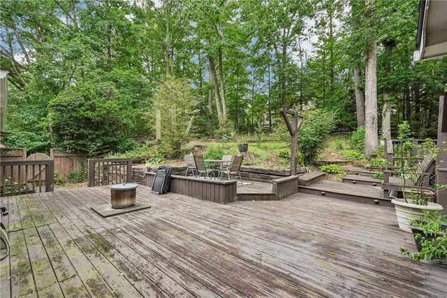 3743 Sawanee Drive, Marietta, GA 30062
