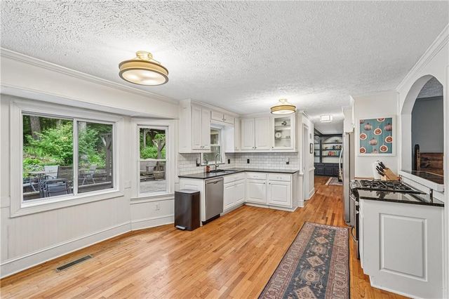 3743 Sawanee Drive, Marietta, GA 30062