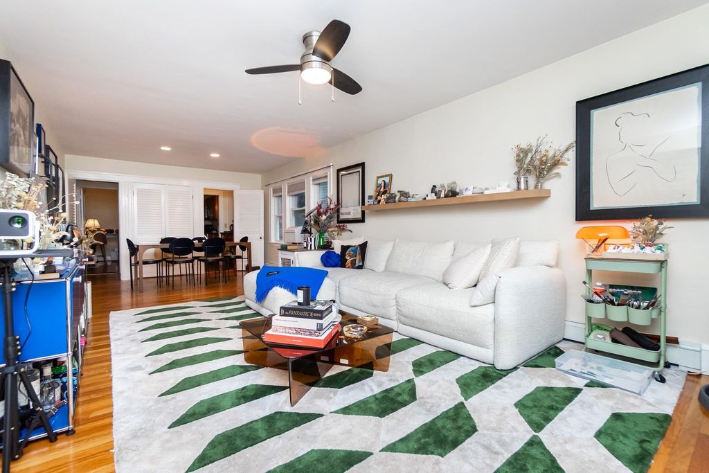 97 Trowbridge St A, Cambridge, MA 02138