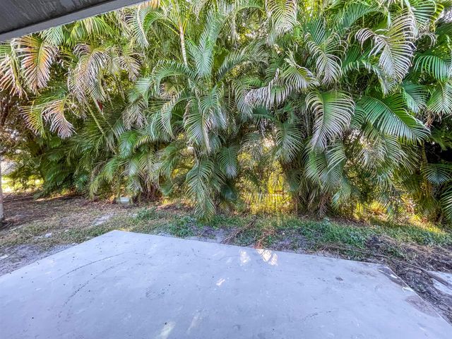 5108 SE 42nd Street, Okeechobee, FL 34974