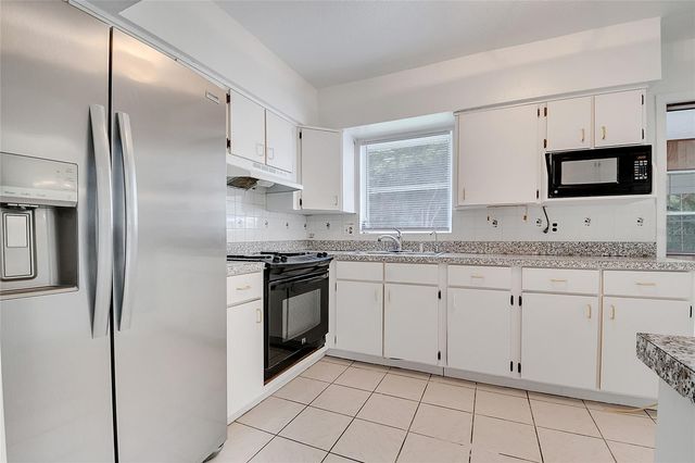 1040 SAN LUIS DRIVE, Orlando, FL 32807