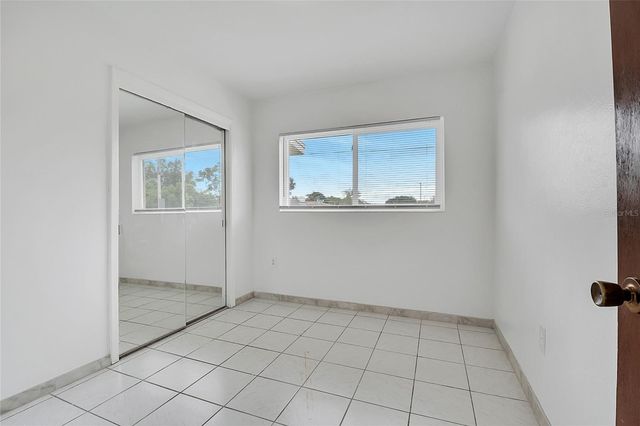 1040 SAN LUIS DRIVE, Orlando, FL 32807