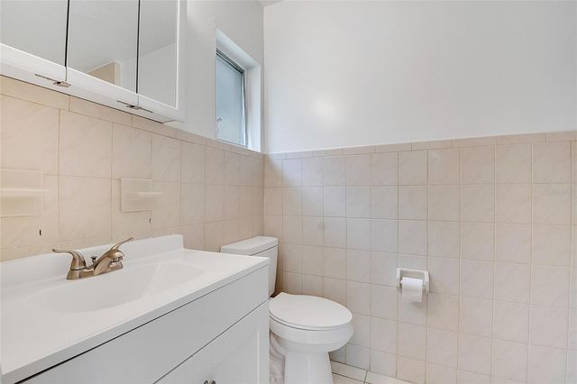 1040 SAN LUIS DRIVE, Orlando, FL 32807