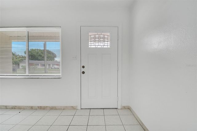 1040 SAN LUIS DRIVE, Orlando, FL 32807