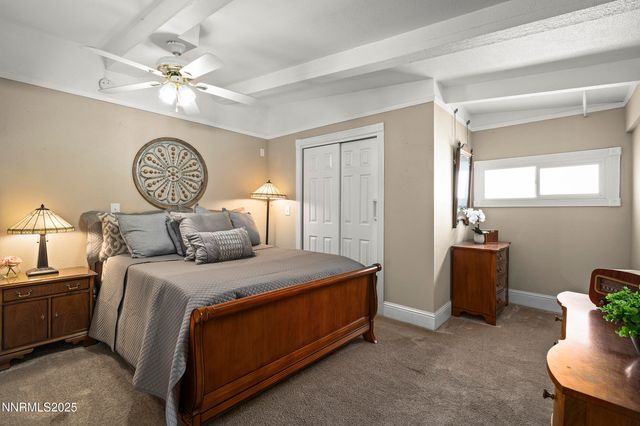 2195 W Plumb Lane, Reno, NV 89509