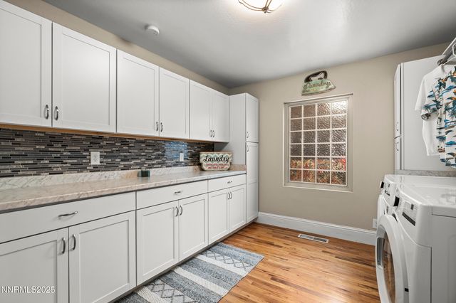 2195 W Plumb Lane, Reno, NV 89509