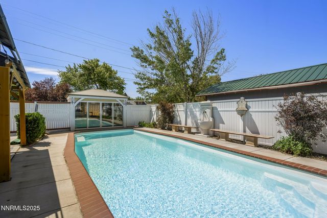 2195 W Plumb Lane, Reno, NV 89509