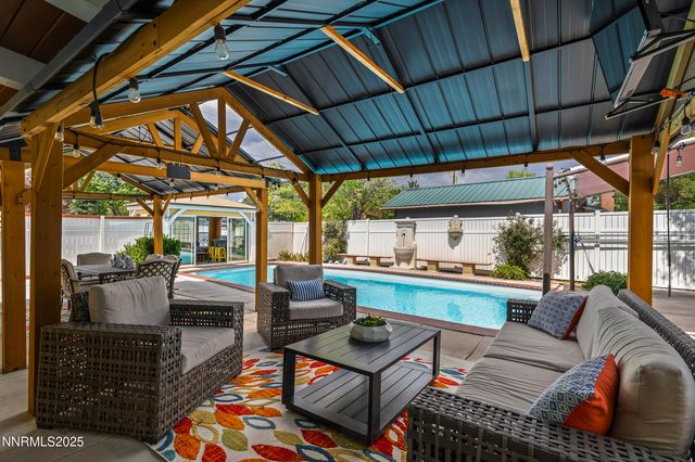 2195 W Plumb Lane, Reno, NV 89509