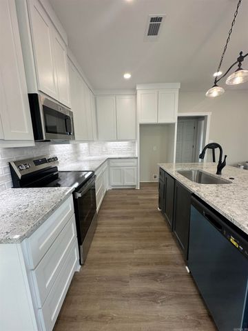 196 Pearson Street, Benton, AR 72015