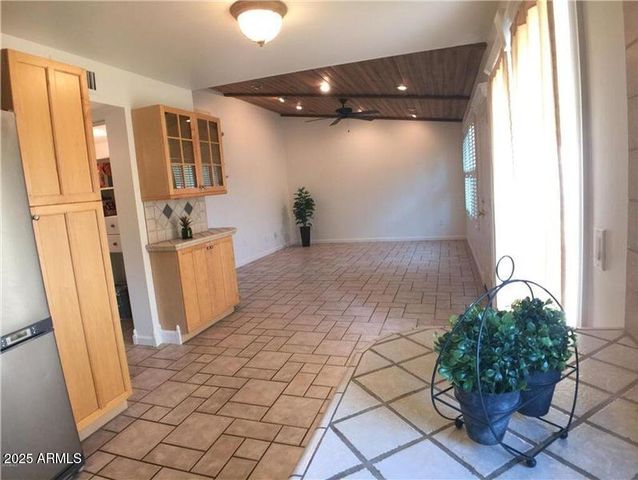 906 W MALIBU Drive, Tempe, AZ 85282