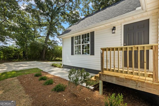 690 Laney Road, Locust Grove, GA 30248