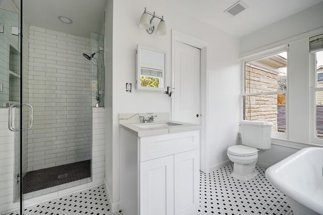 827 Le Green St, Houston, TX 77008