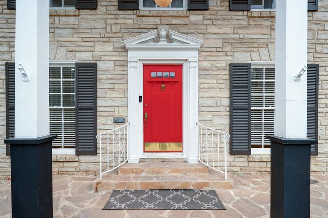827 Le Green St, Houston, TX 77008