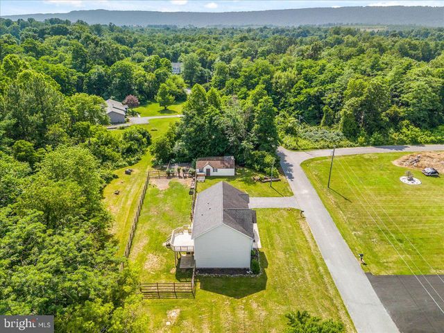 161 SHARONS LN, Martinsburg, WV 25403