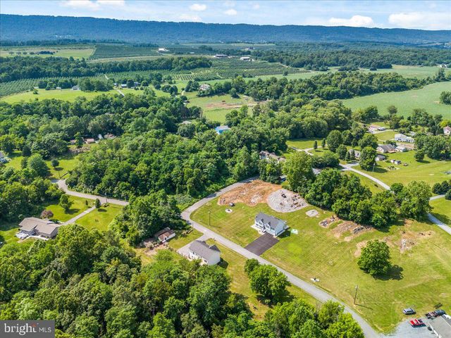 161 SHARONS LN, Martinsburg, WV 25403