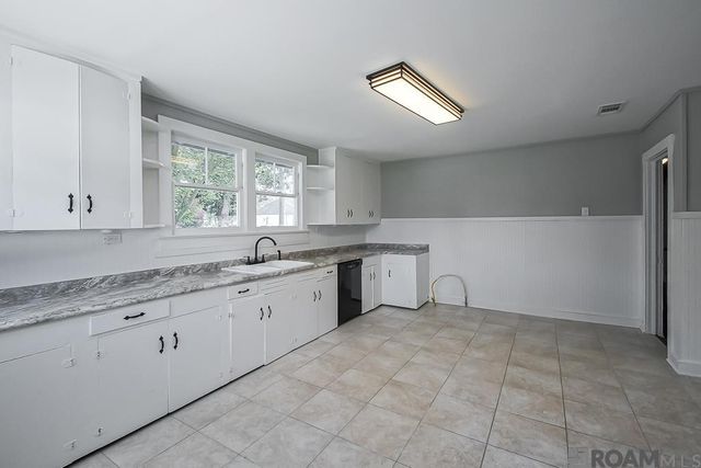 58030 Labauve Ave, Plaquemine, LA 70764