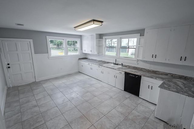 58030 Labauve Ave, Plaquemine, LA 70764