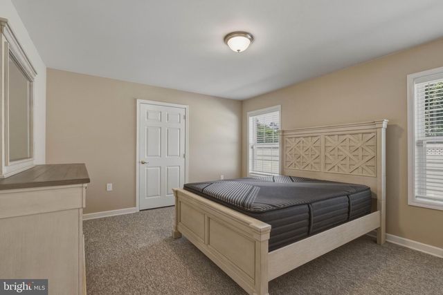91 REAGAN CT, Millville, NJ 08332