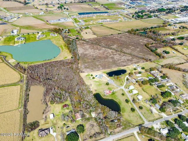 4108 Captain Cade Road, Youngsville, LA 70592