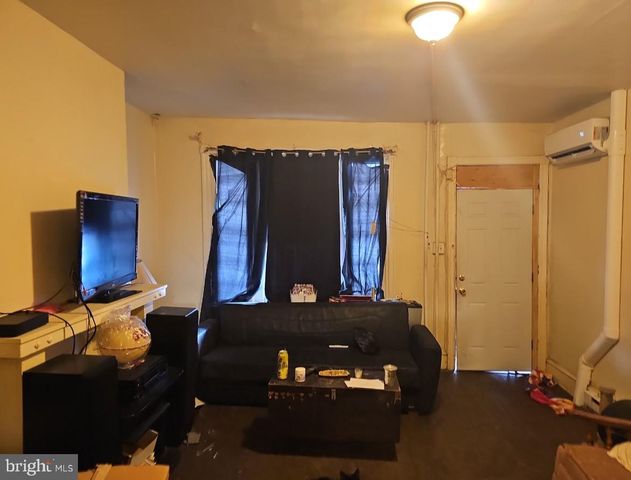 4842 N 15TH ST, Philadelphia, PA 19141