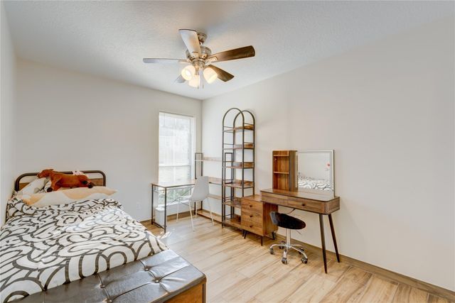 2742 Westchester Circle, Pearland, TX 77584