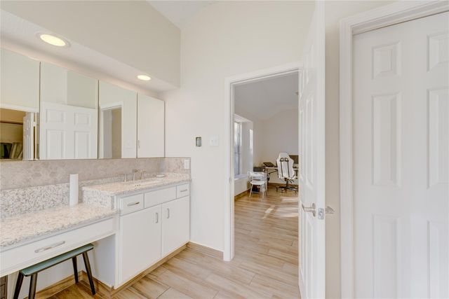 2742 Westchester Circle, Pearland, TX 77584