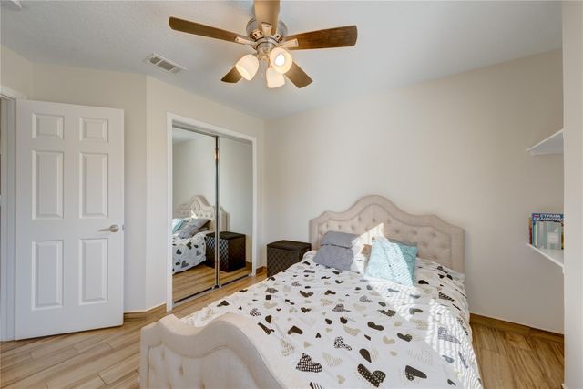 2742 Westchester Circle, Pearland, TX 77584