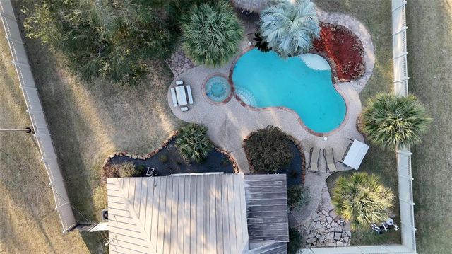 2742 Westchester Circle, Pearland, TX 77584