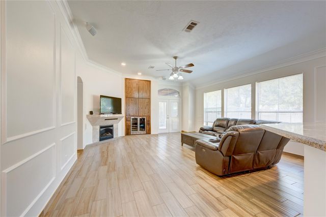 2742 Westchester Circle, Pearland, TX 77584