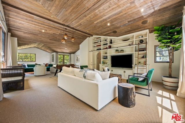 11662 Duque Drive, Studio City (los Angeles), CA 91604