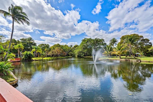 777 SE 2nd Avenue B108, Deerfield Beach, FL 33441