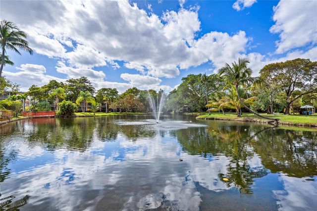 777 SE 2nd Avenue B108, Deerfield Beach, FL 33441