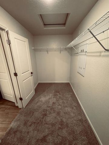 244 Arbor Drive S, Madera, CA 93636