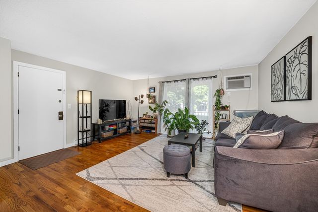 440 North Ave 19, Haverhill, MA 01830