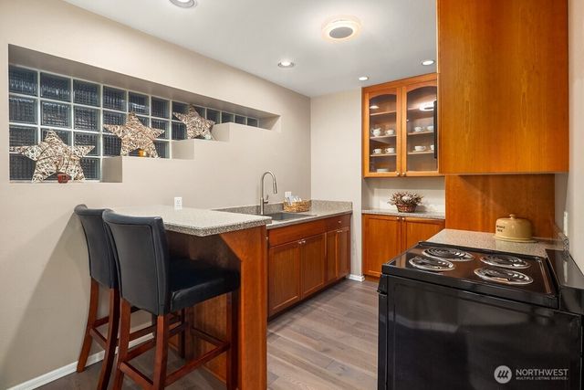 17020 74th Avenue W, Edmonds, WA 98026