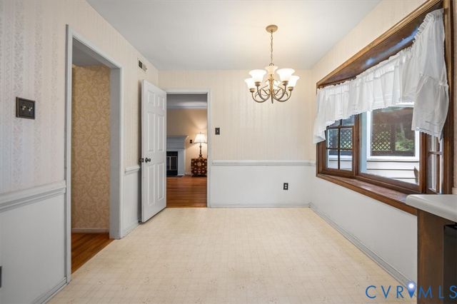 5815 Laurel Trail Ct, Midlothian, VA 23112