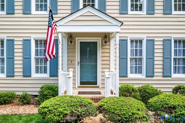5815 Laurel Trail Ct, Midlothian, VA 23112
