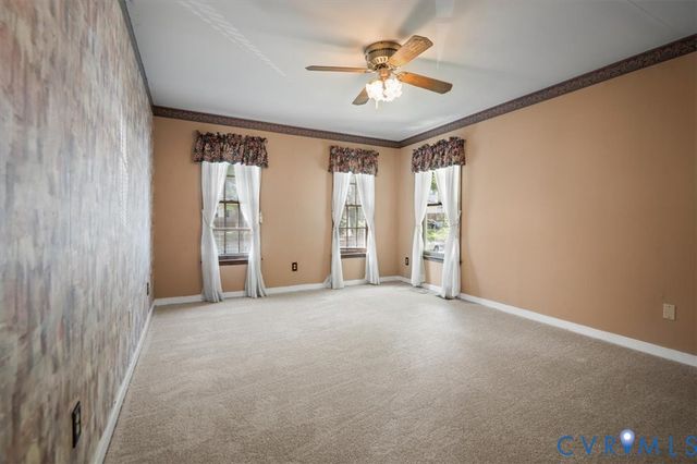 5815 Laurel Trail Ct, Midlothian, VA 23112