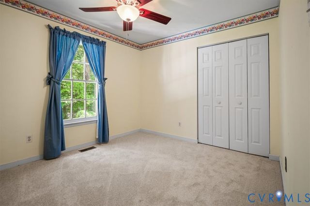 5815 Laurel Trail Ct, Midlothian, VA 23112