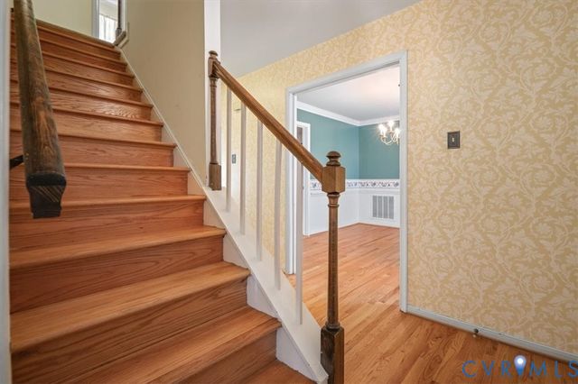 5815 Laurel Trail Ct, Midlothian, VA 23112