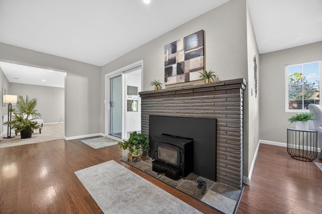 4971 MICHELE Ln, Sacramento, CA 95822