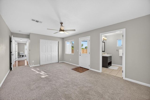 4971 MICHELE Ln, Sacramento, CA 95822