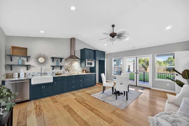 4971 MICHELE Ln, Sacramento, CA 95822